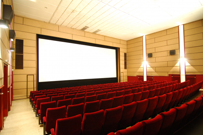 Central & Union Filmtheater e.K. – Familiengeführtes Kino mit 5 Sälen und 1200 Sitzplätzen im Zentrum Ludwigsburgs. 